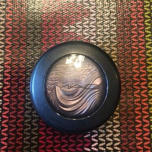 MAC Eyeshadow "stolen moment"