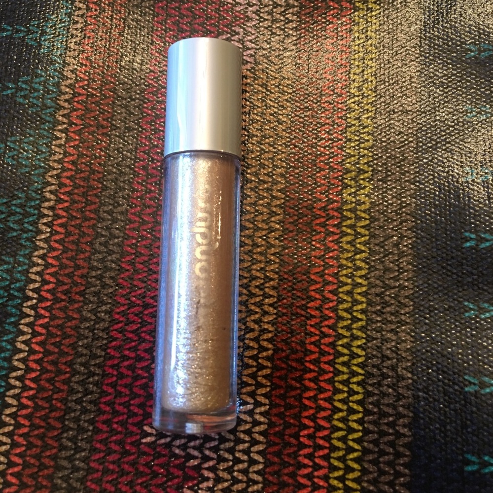 Urban decay liquid moondust