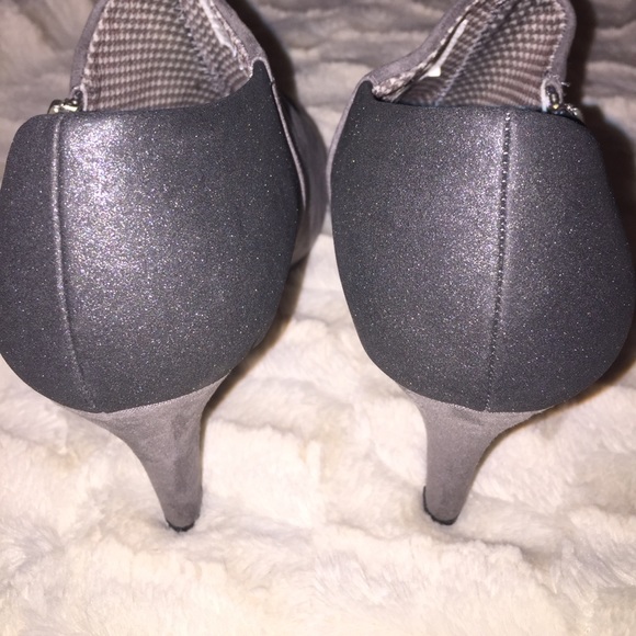 Two-toned grey booties - Picture 6 of 7