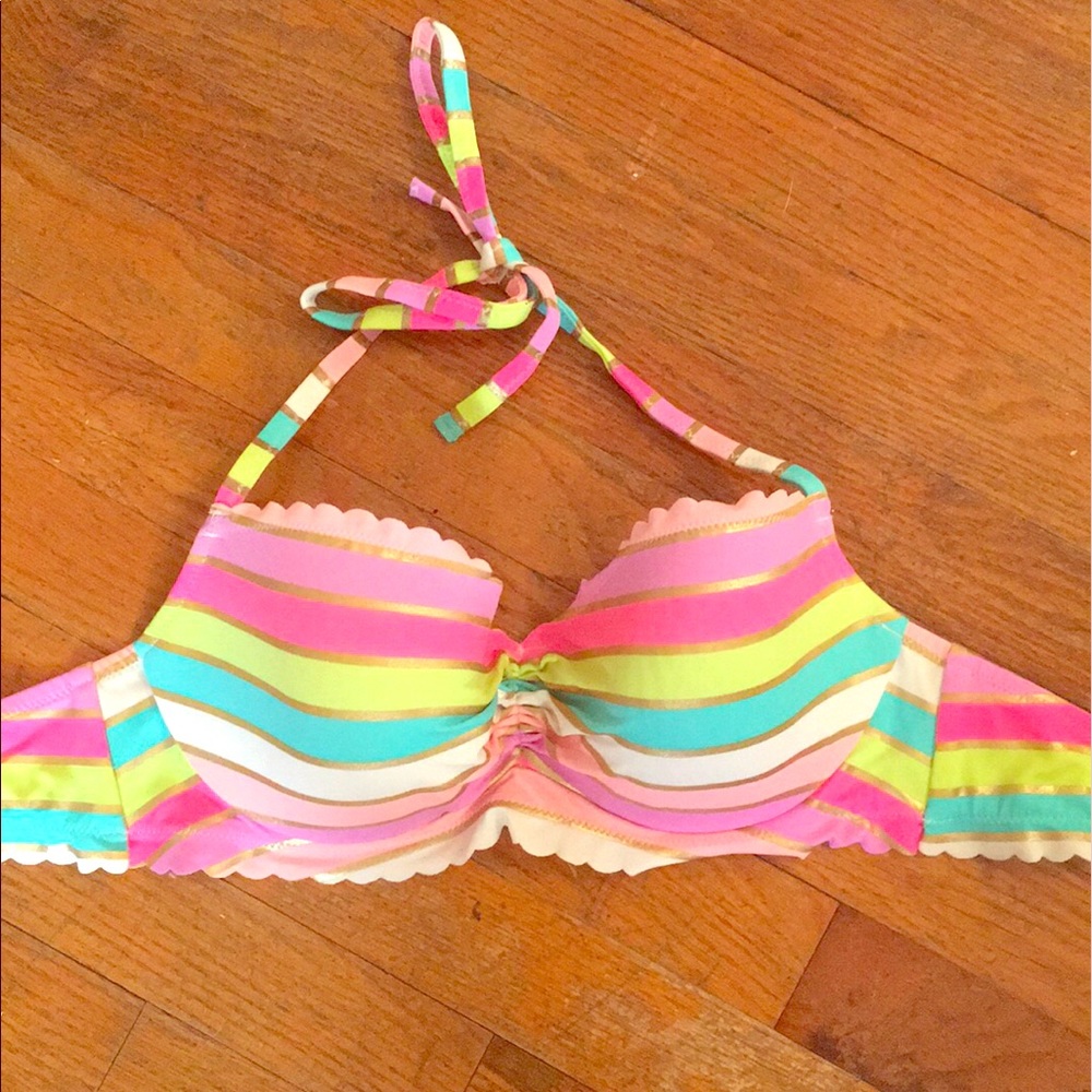 Victoria's Secret Swim Top 34D