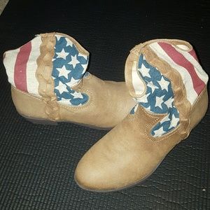 Suede Like Flag Boots