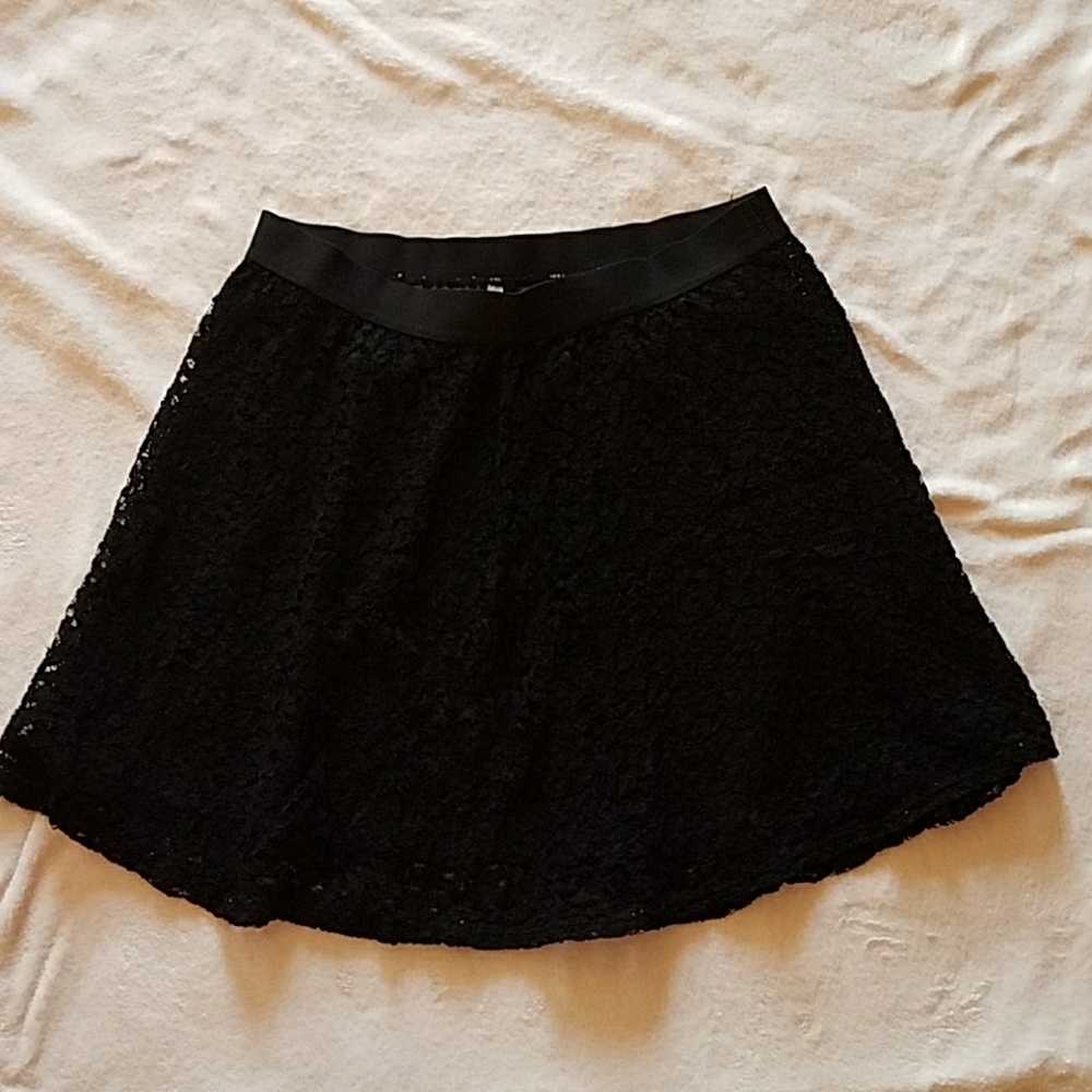 ***Final Price***Lace mini skirt