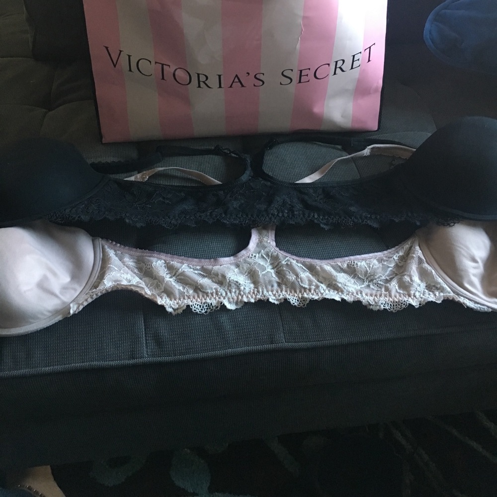 Victoria's Secret racer-back bra 36D