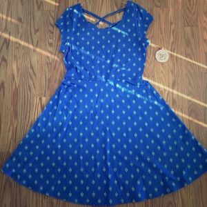 NWT Women's Small Crossback Skater Dress