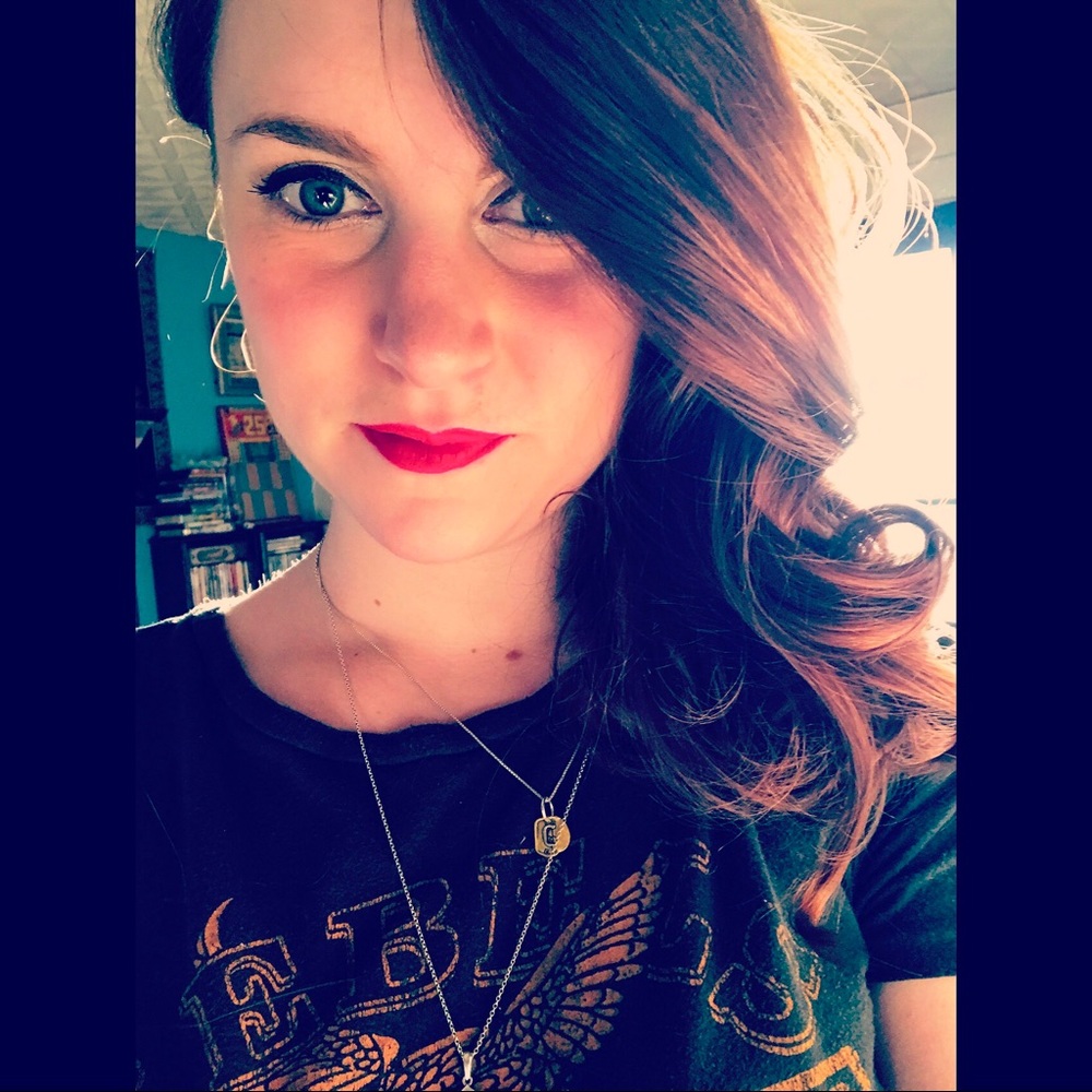 Meet your Posher, Cate