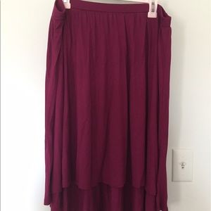 Magenta high low maxi skirt, nwot, size XL