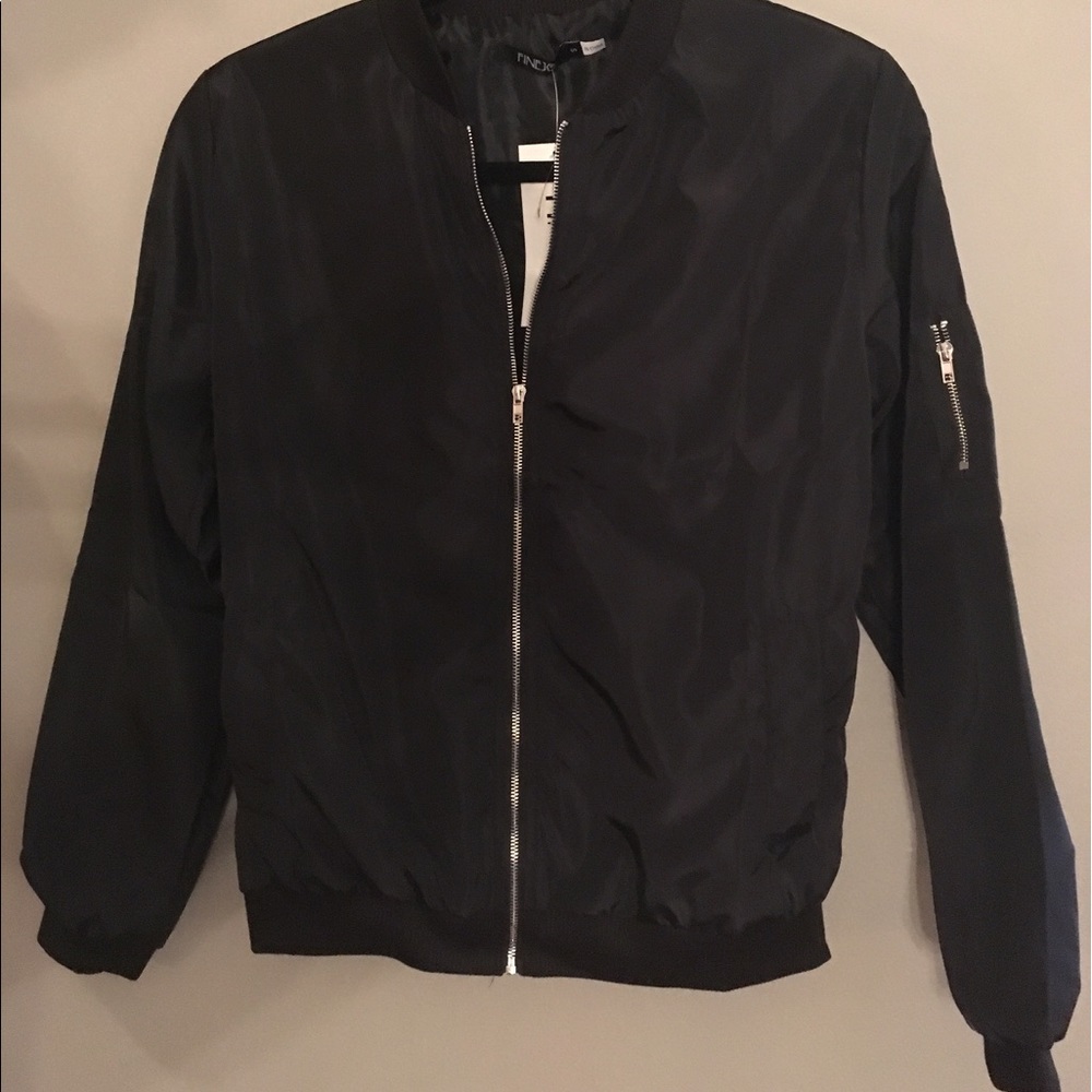 New! black bomber jacket