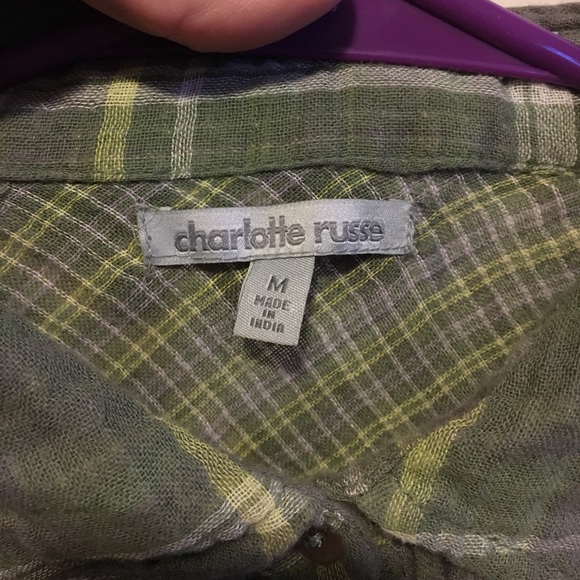 Adorable Charlotte Russe flannel. - Picture 4 of 5