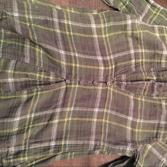 Adorable Charlotte Russe flannel. - Picture 2 of 5