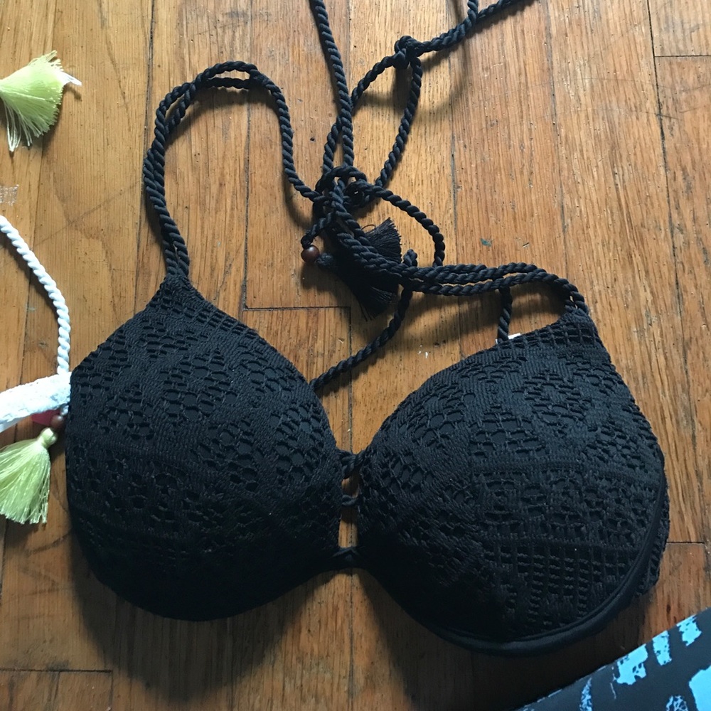 Victoria's Secret bombshell push up 32D bikini top