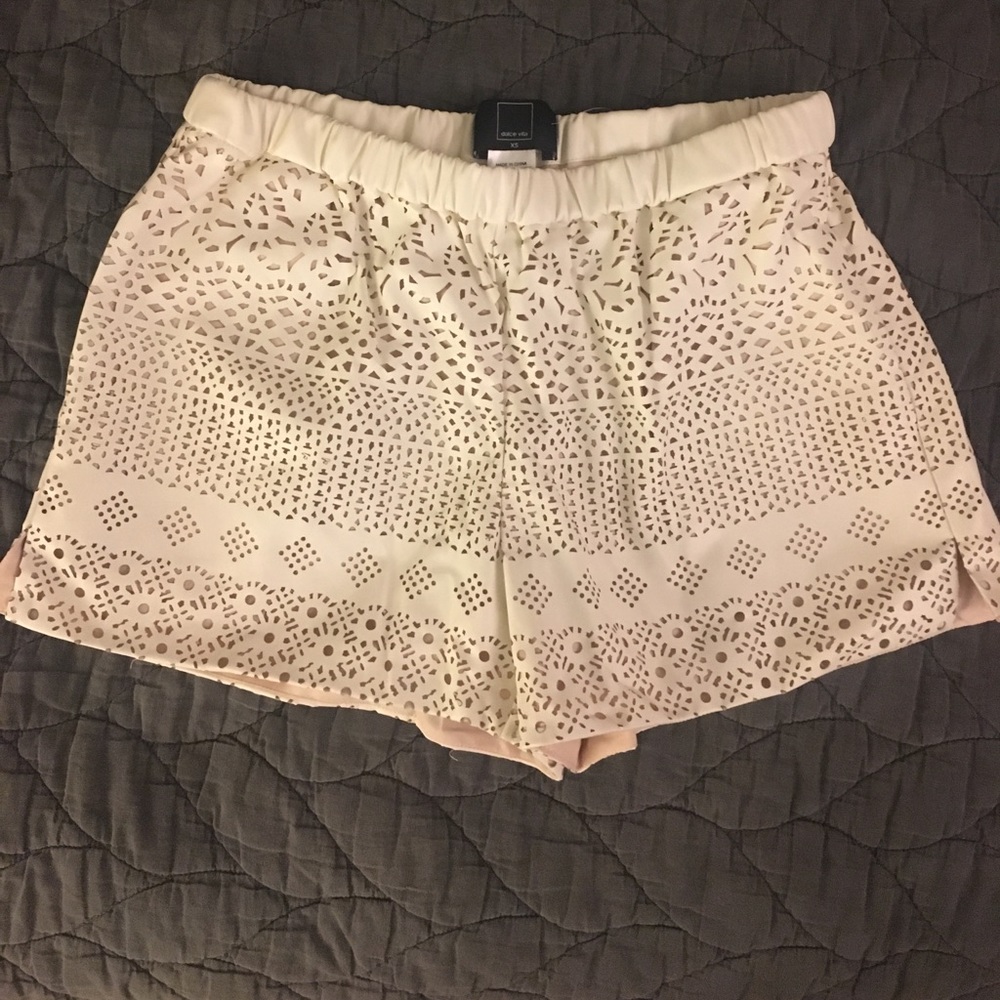 Dolce Vita White leather shorts
