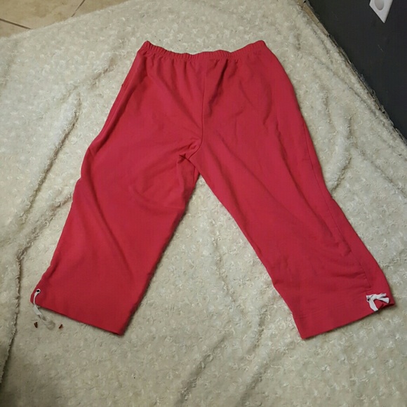 Capris - Picture 4 of 4
