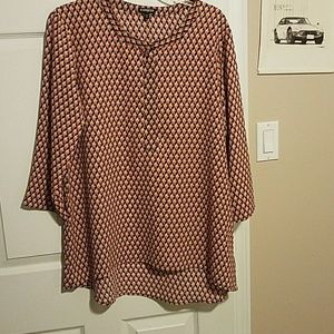 Express 3/4  length sleeve blouse