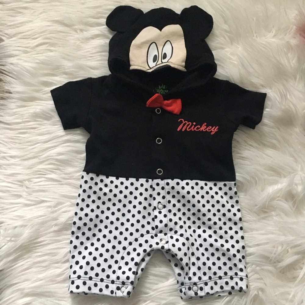 Mickey romper with hoody
