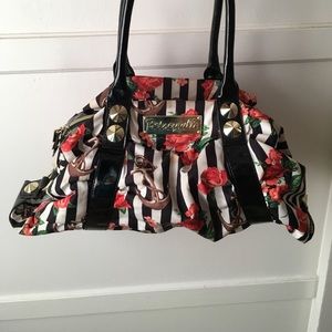 🖤Black & White Striped Rose Betsey Johnson Purse