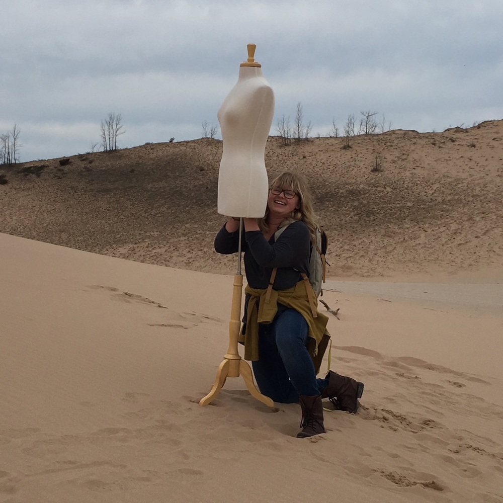 Meet your Posher, Elizabeth