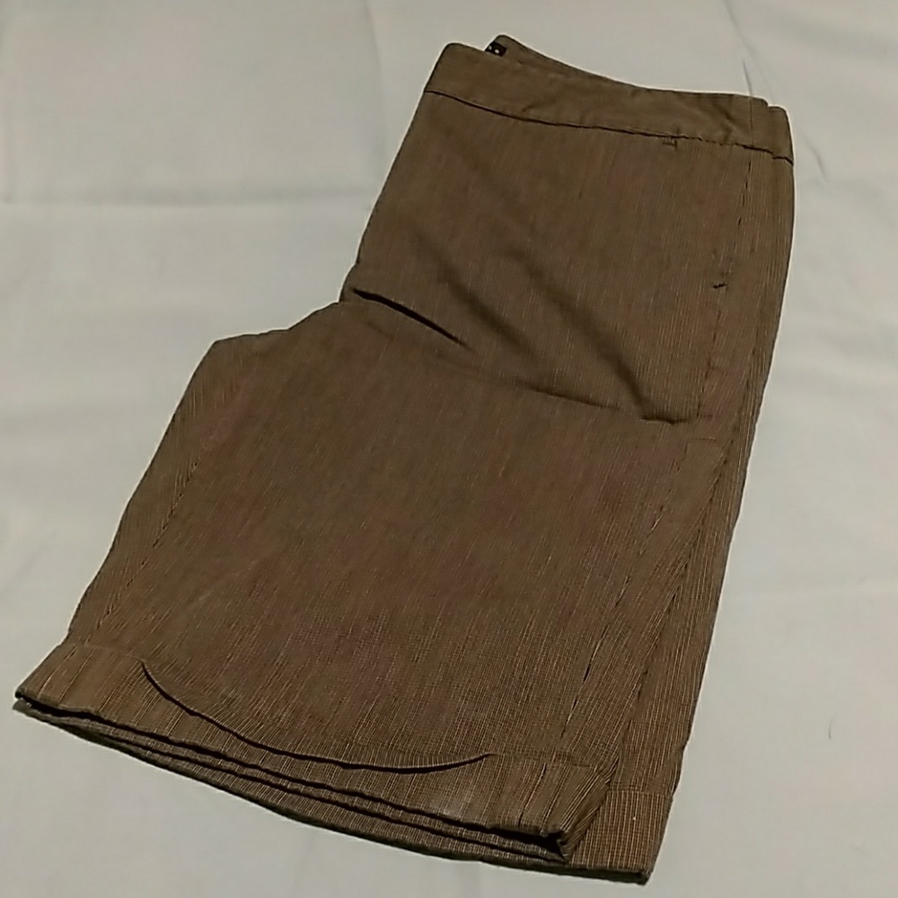 Dressy Bermuda shorts