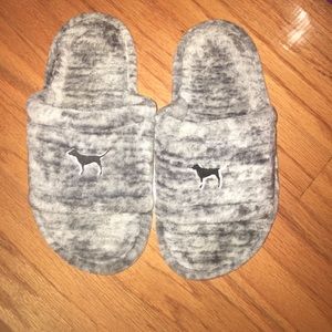 PINK VICTORIA SECRET SLIPPERS