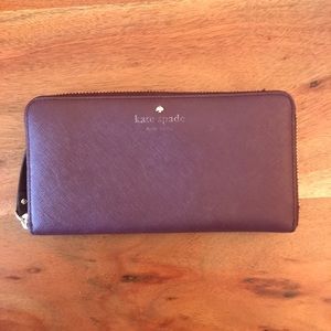 Kate Spade Zip Around Wallet
