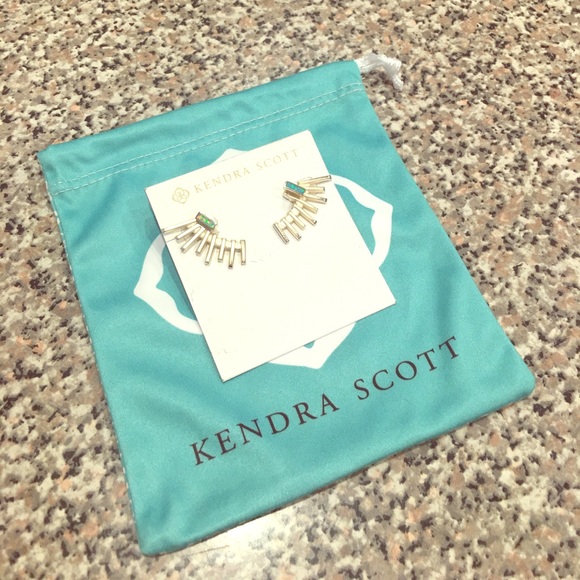 Kendra Scott Jewelry - Kendra Scott 'Kellen' Ear Jackets