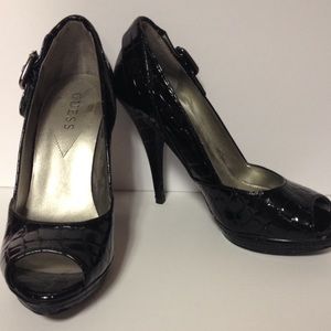 Guess black peep toe heels 7 1/2