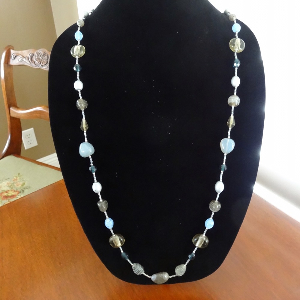 Premier Designs necklace