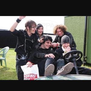 Meet your Posher, Fatima