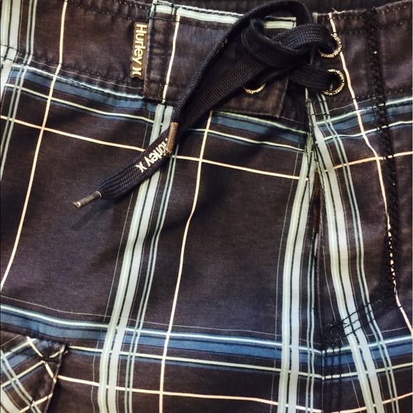 Hurley swim trunks size 5 - Picture 2 of 2