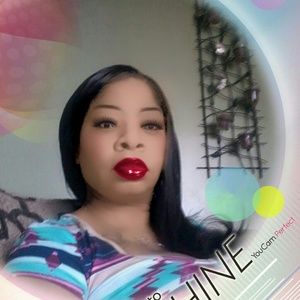 Meet your Posher, Pam