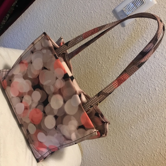 ❌SOLD❌The Kate Spade New York Flatiron Loretta - Picture 3 of 5