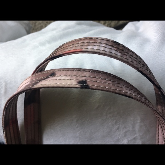 ❌SOLD❌The Kate Spade New York Flatiron Loretta - Picture 4 of 5