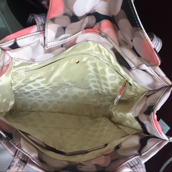 ❌SOLD❌The Kate Spade New York Flatiron Loretta - Picture 5 of 5