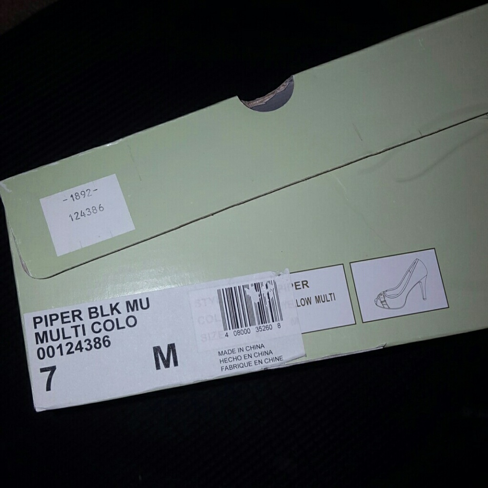 Multi-colored Pumps - Picture 4 of 4