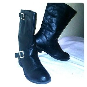 Black Charlie Albert boots