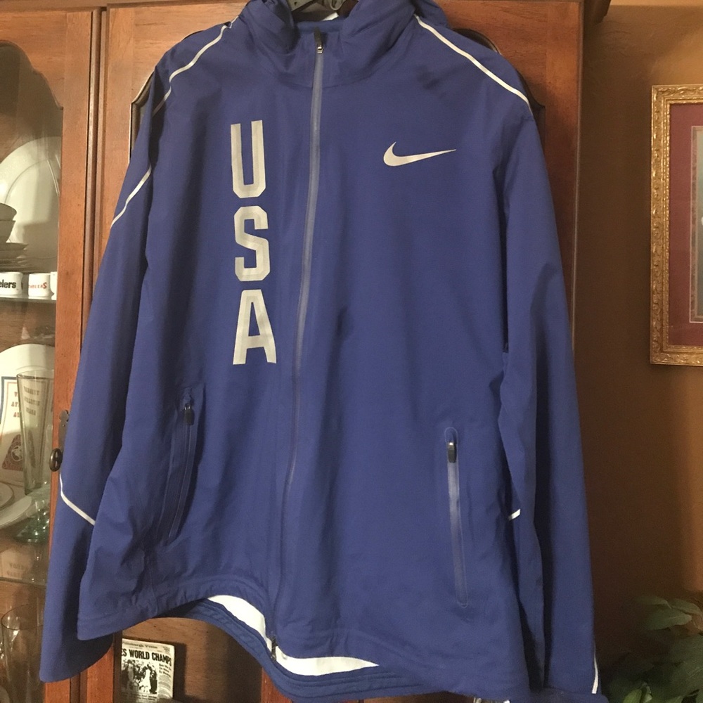 Nike RARE team USA windbreaker
