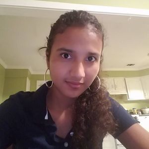 Meet your Posher, Susana0721