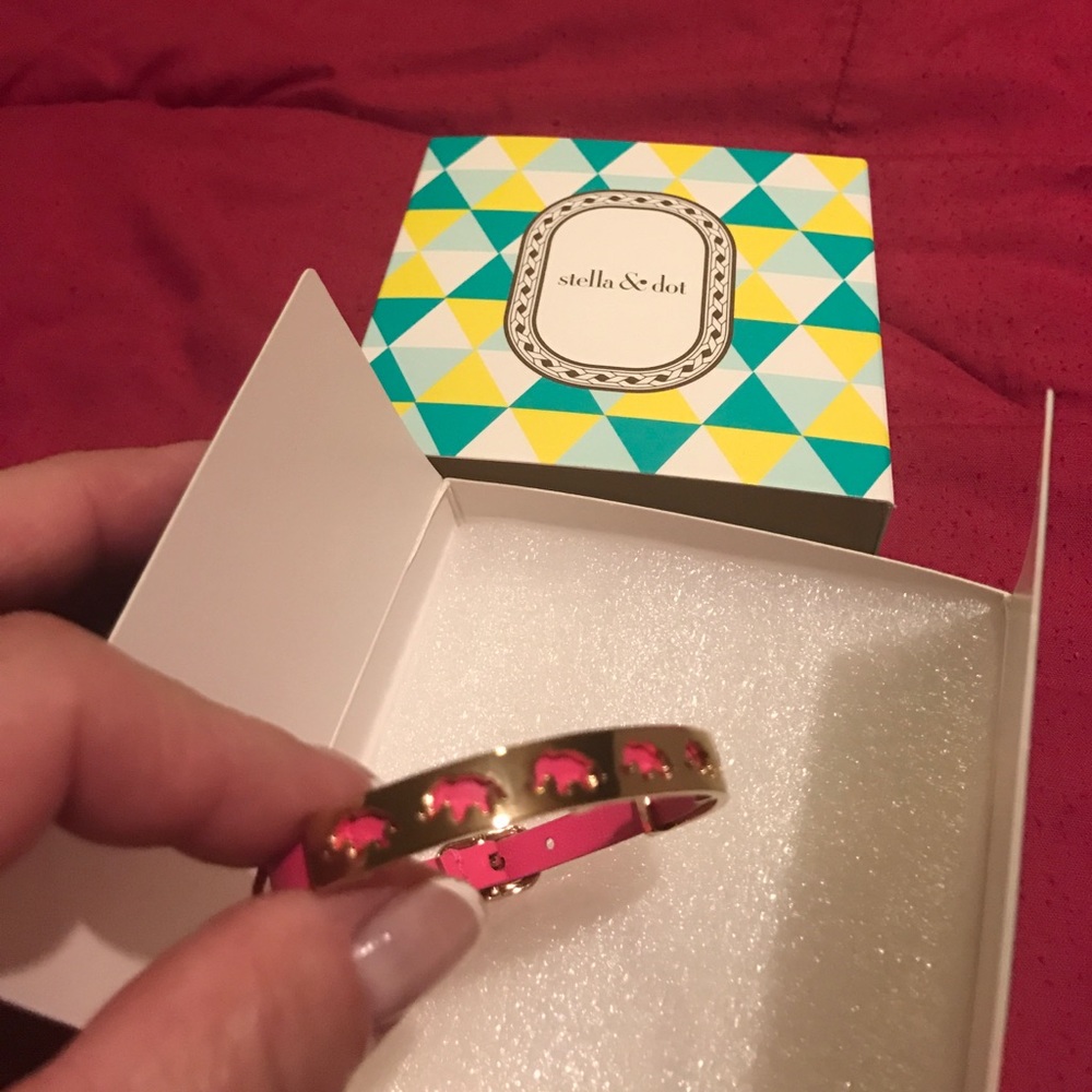 Stella&dot bracelet