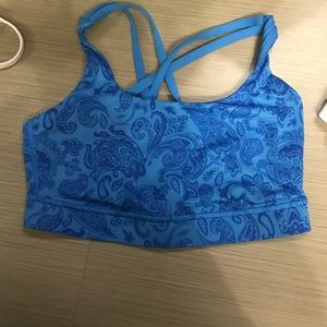 Lululemon energy bra size 6