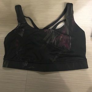 Lululemon energy bra size 6