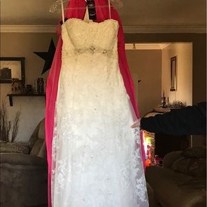 Wedding dress