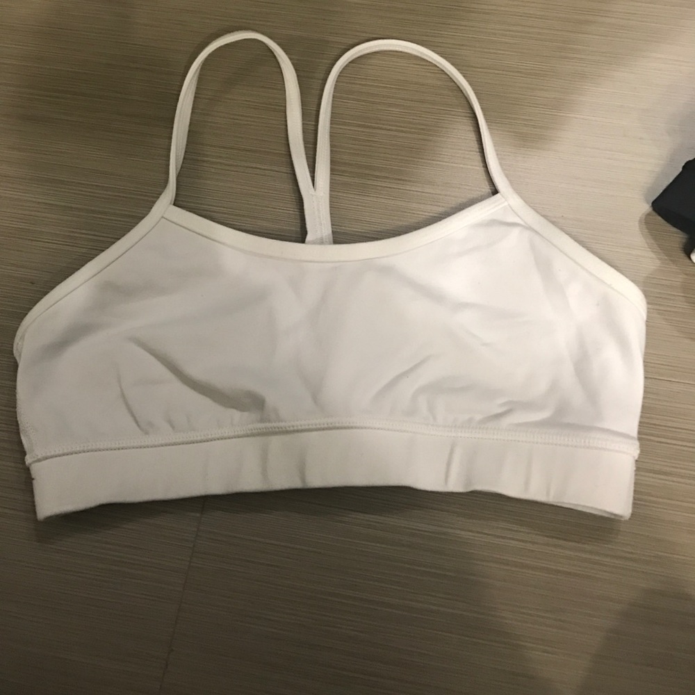 Lululemon Flow Y sports bra