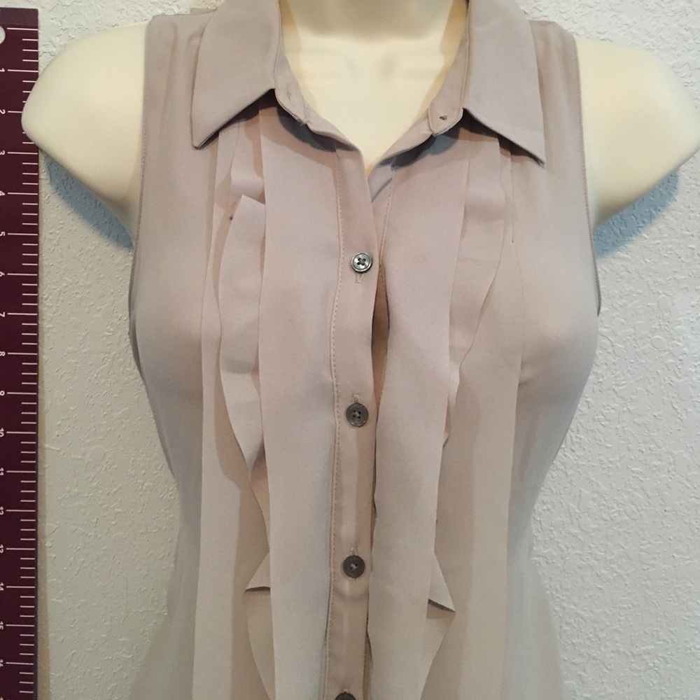 LOFT Sleeveless Ruffled Top - Picture 3 of 6