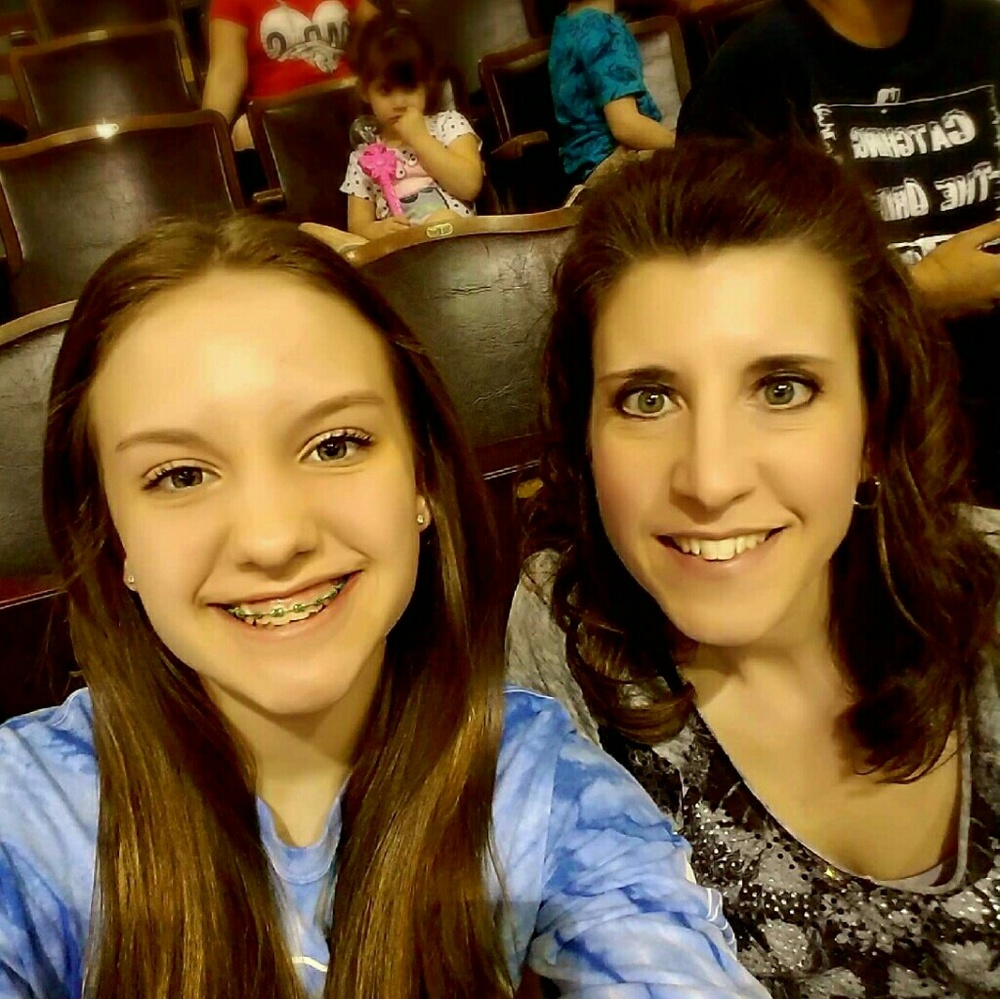 Meet your Posher, Bella