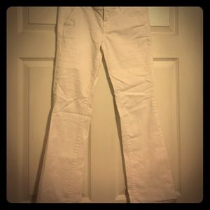 White American Eagle pants