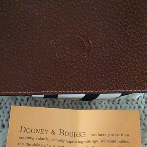 Dooney &Bourke Crossbody bag - Picture 3 of 4