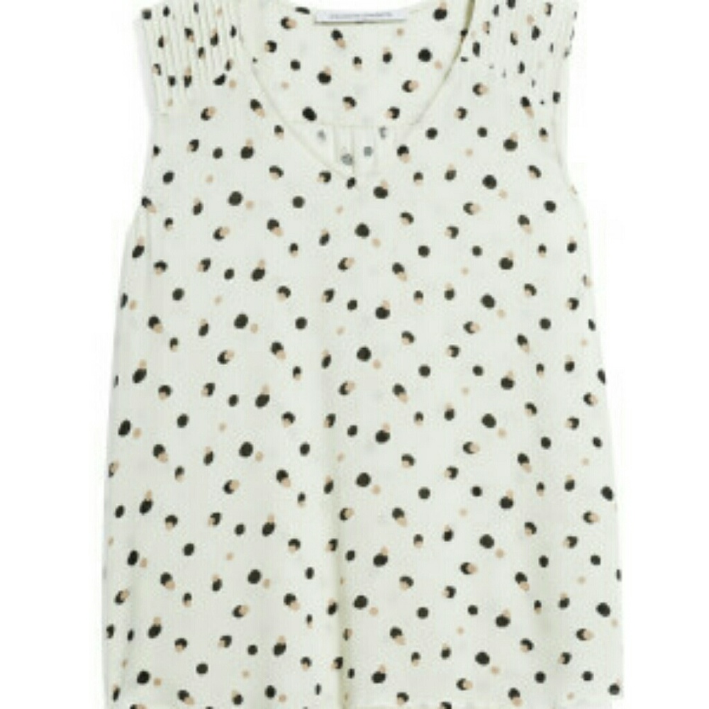 NWT Collective Concepts Groveland V-neck blouse