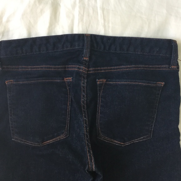 Banana Republic skinny jeans dark wash. Like new - Picture 3 of 4