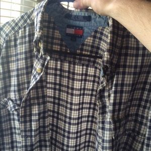 Tommy Hilfiger button up