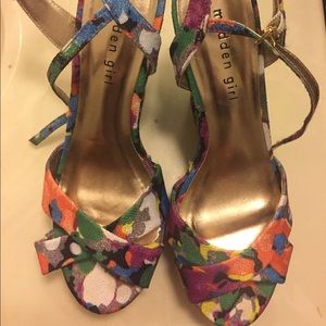 multi-colored wedges