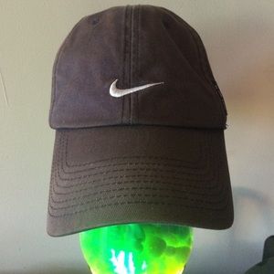 Nike dad hat